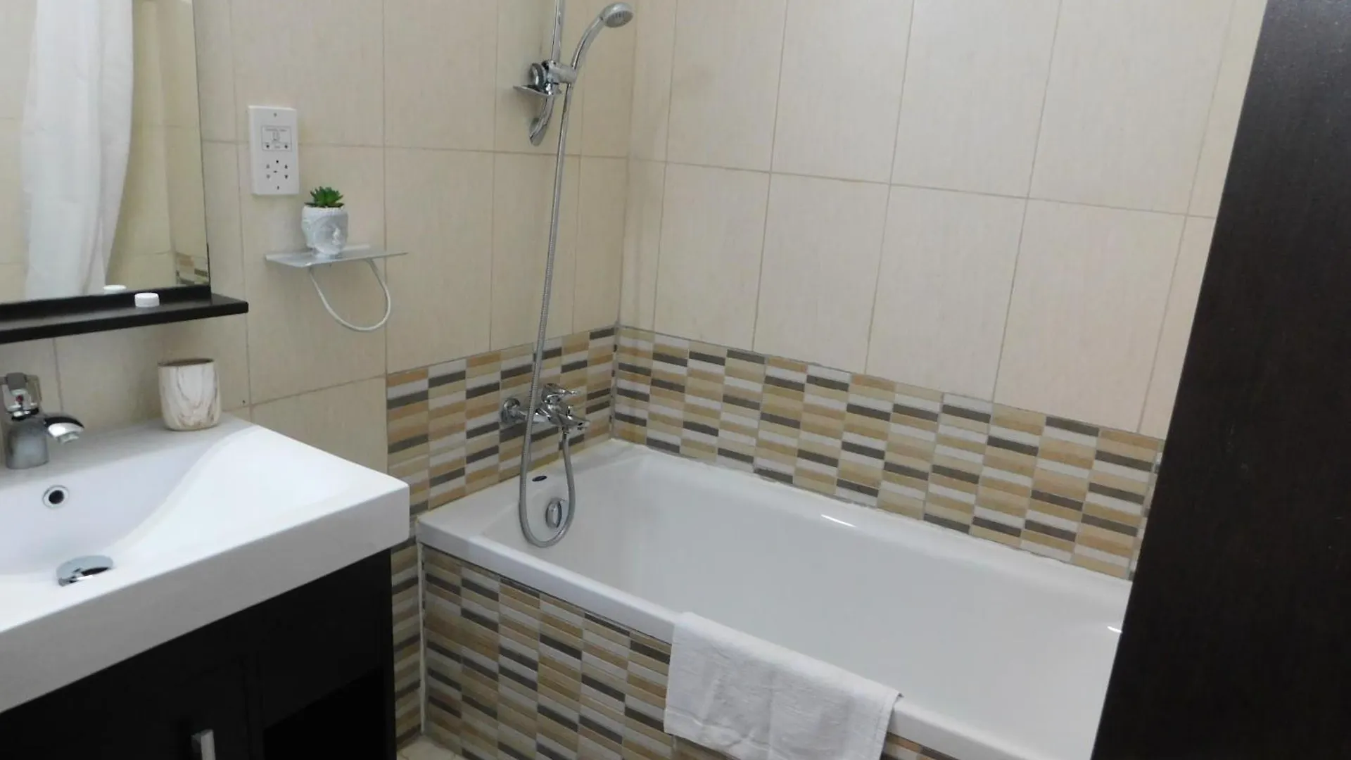 Paramount Gardens Resorts C201 Larnaca Cyprus